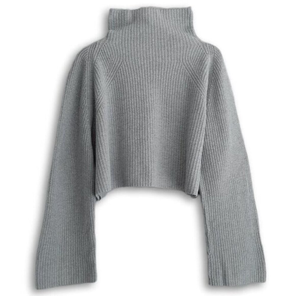 Leith Light Gray Cropped Turtleneck Sweater